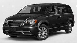 2016 Chrysler Town and Country Touring