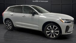 2025 Volvo XC60 B5 Ultra Dark Theme