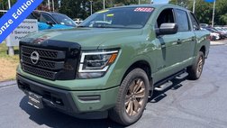 2024 Nissan Titan SV