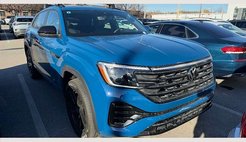 2025 Volkswagen Atlas Cross Sport SEL R-Line Black 4Motion