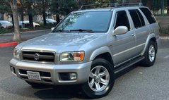 2004 Nissan Pathfinder SE