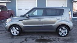 2010 Kia Soul +