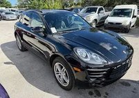 2017 Porsche Macan Base