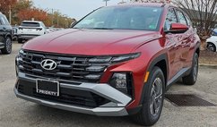 2026 Hyundai Tucson Hybrid Blue SE