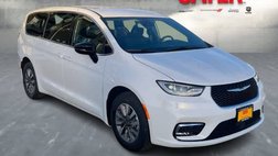 2025 Chrysler Pacifica Hybrid Select
