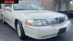 2005 Lincoln Town Car Signature