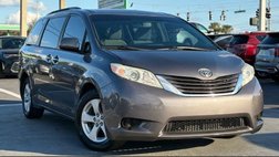 2017 Toyota Sienna LE