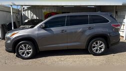 2016 Toyota Highlander LE