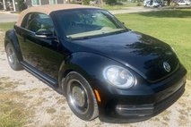 2013 Volkswagen Beetle 2.5L Convertible