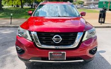 2017 Nissan Pathfinder SL