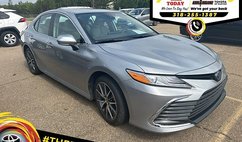 2023 Toyota Camry Hybrid XLE