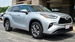 2022 Toyota Highlander Hybrid XLE