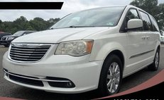 2013 Chrysler Town and Country Touring