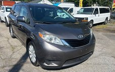 2012 Toyota Sienna LE 7-Passenger