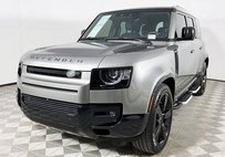 2024 Land Rover Defender 110 P400 X-Dynamic SE