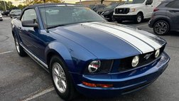 2007 Ford Mustang V6 Deluxe