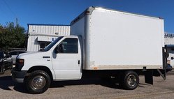 2010 Ford E-Series E-350 SD