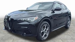 2025 Alfa Romeo Stelvio Base
