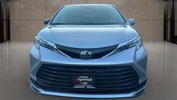 2021 Toyota Sienna LE 8-Passenger