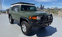 2010 Toyota FJ Cruiser Base