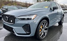 2024 Volvo XC60 Recharge T8 Polestar Engineered