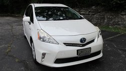 2014 Toyota Prius v Two