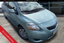 2009 Toyota Yaris Base