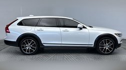 2020 Volvo V90 Cross Country T6