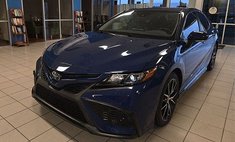 2023 Toyota Camry Hybrid SE