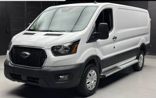 2024 Ford Transit 250