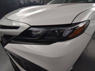 2021 Toyota Camry Hybrid SE