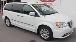2016 Chrysler Town and Country Touring