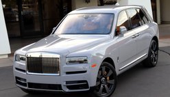 2023 Rolls-Royce Cullinan Base
