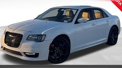 2021 Chrysler 300 Touring L