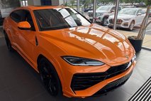 2025 Lamborghini Urus SE