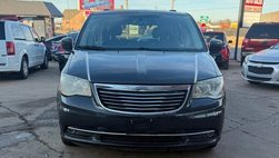 2012 Chrysler Town and Country Touring