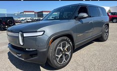 2024 Rivian R1S Adventure