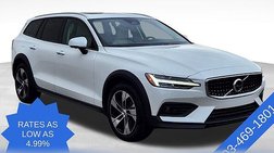 2024 Volvo V60 Cross Country B5 Plus