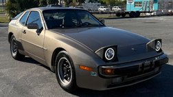 1983 Porsche 944 Base