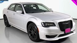 2023 Chrysler 300 Touring L