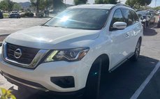 2019 Nissan Pathfinder SV