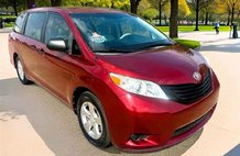 2012 Toyota Sienna 5dr 7-Pass Van LE FWD Mobility (Natl)