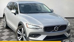2023 Volvo V60 Cross Country B5 Plus