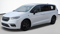 2024 Chrysler Pacifica Hybrid S Appearance