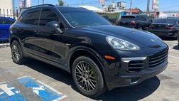 2017 Porsche Cayenne S E Platinum