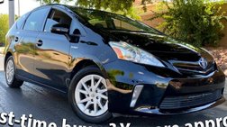 2014 Toyota Prius v Three