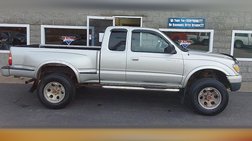 2003 Toyota Tacoma Base