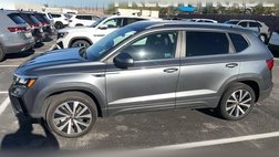 2023 Volkswagen Taos SE