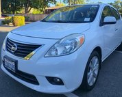 2014 Nissan Versa 1.6 SL