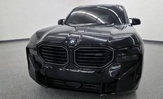 2023 BMW XM Base